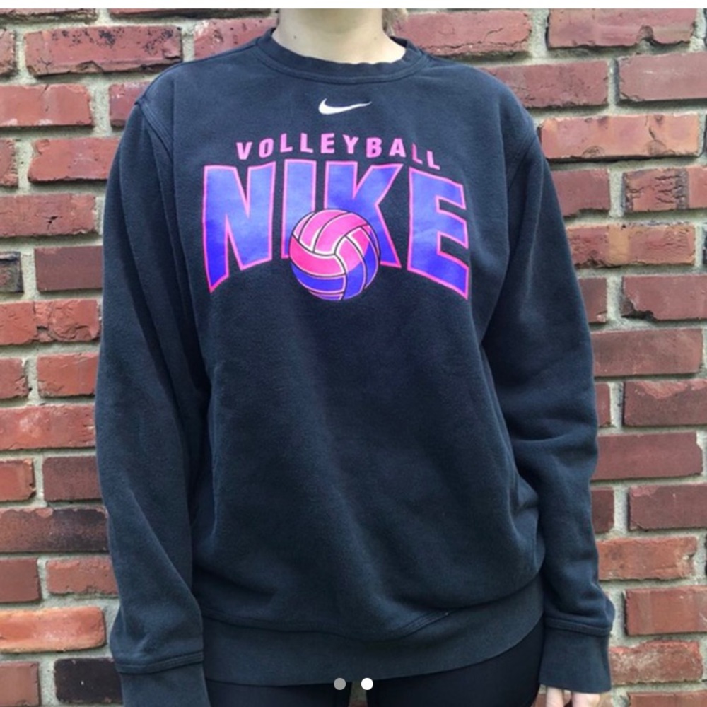 Nike sweatshirt